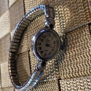 Vintage Timex Quartz, Women’s Stretch band  Watch.